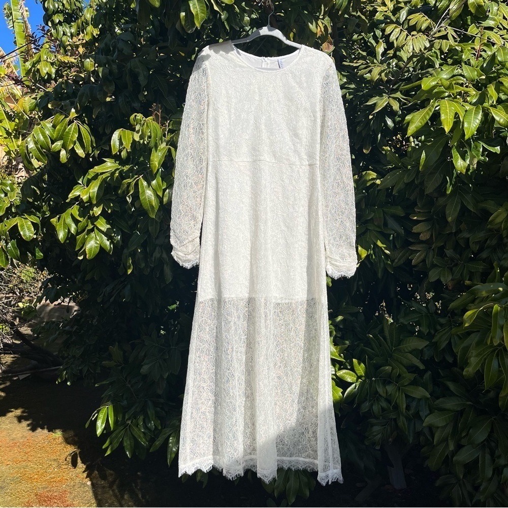 LENNI the label ivory cream metallic gold lace long‎ sleeve midi maxi dress
